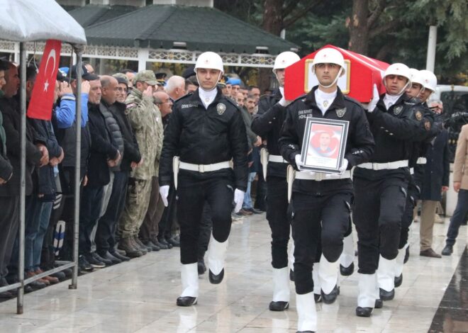 Şehit polis memuruna veda